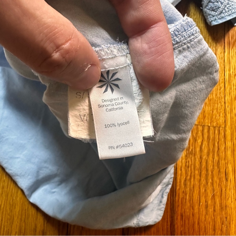Athleta Dress Tunic Womens Size XXS Chambray Embroidered Sleeve Off Shoulder - Picture 5 of 6